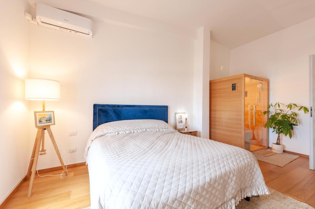 Luxus P4T Family 3 Bedroom With Pool, Tennis Court And Sauna Brindisi Exterior foto